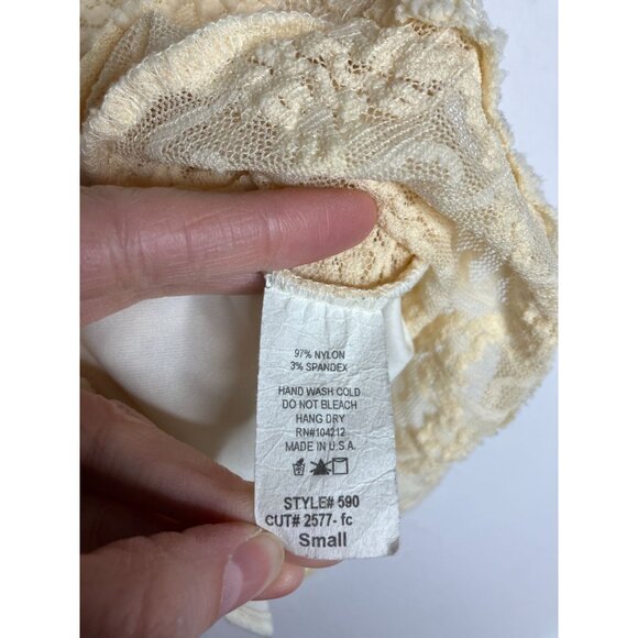 Vintage J.T.B. Lace Blouse Cap Sleeves Y2k Lace Fairy Grunge Whimsigoth Small - Picture 11 of 13